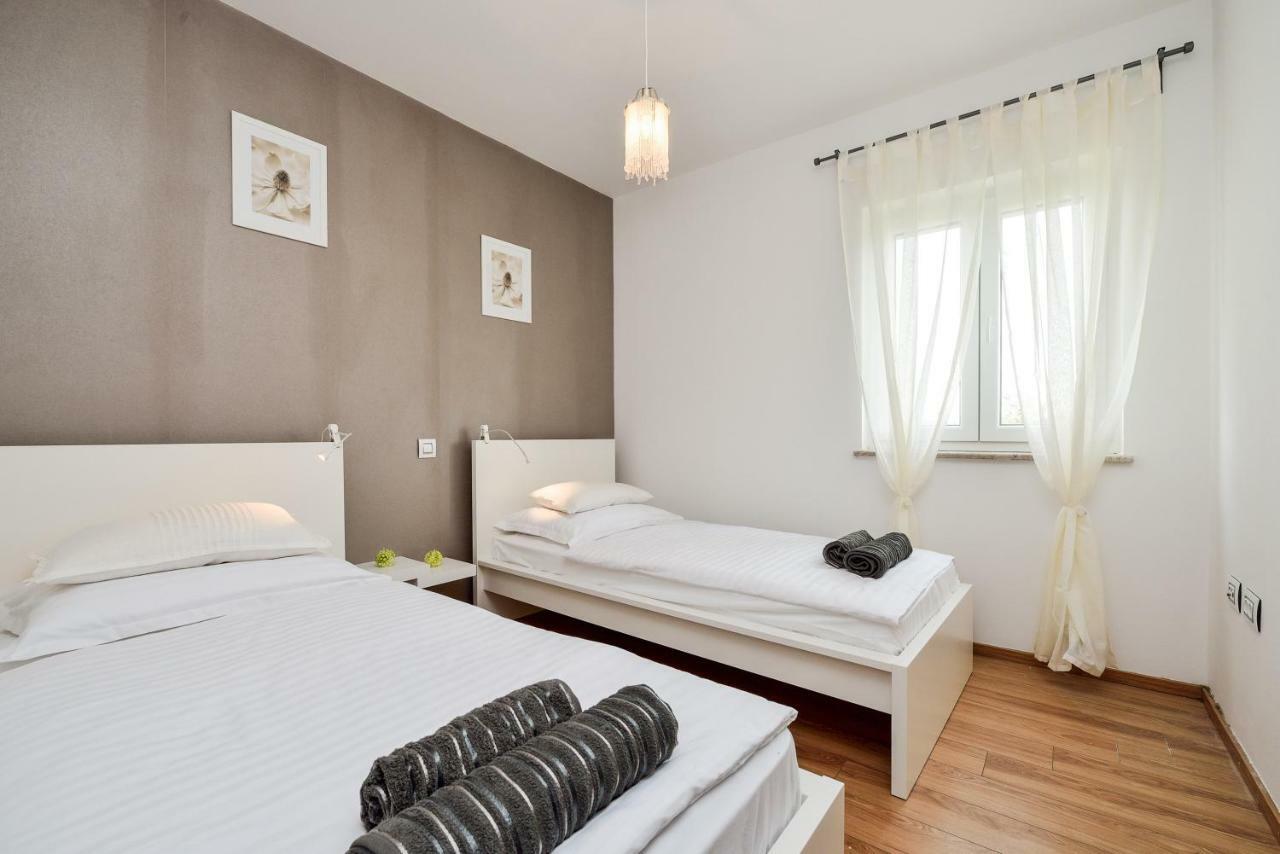 Apartments Feel Good Sukošan المظهر الخارجي الصورة